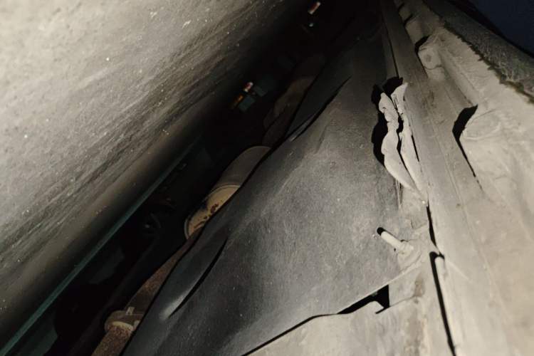 Used Buick GL8 2018 ES 28T Comfort Model China VI Standard Chassis Front Right