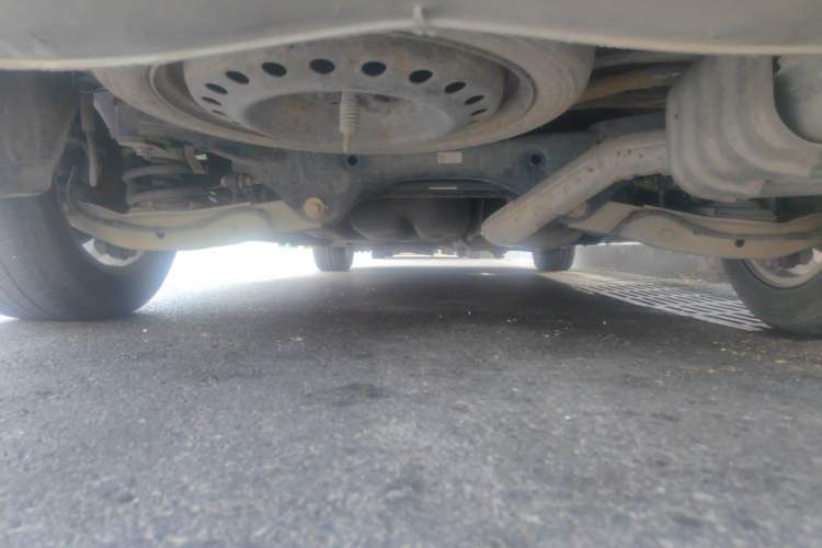 Used Buick GL8 2018 ES 28T Comfort Model China VI Standard Chassis Rear