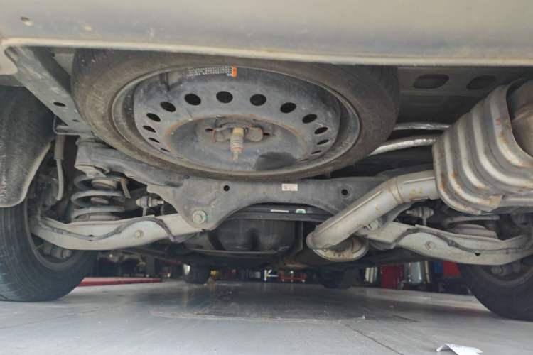 Used Buick GL8 2018 28T Comfort Model China VI Standard Chassis Rear