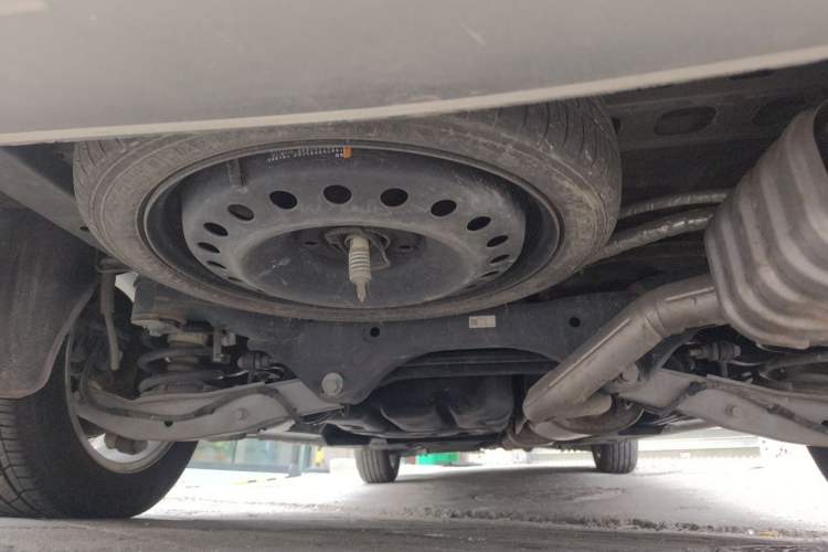 Used Buick GL8 2018 ES 28T Comfort Model China VI Standard Chassis Rear