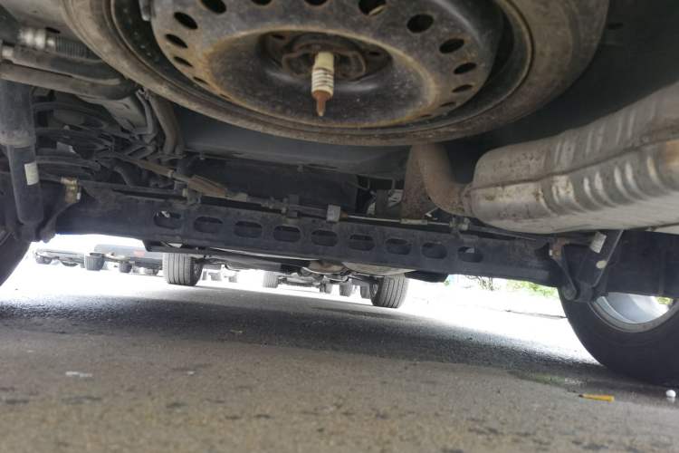 Used Buick GL8 2018 28T Prestige Version China VI Standard Chassis Rear
