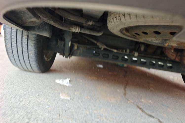 Used Buick GL8 2018 28T Comfort Model China VI Standard Chassis Rear Left