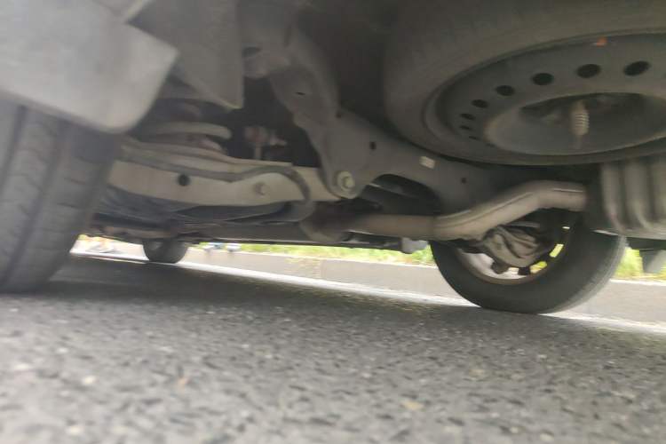 Used Buick GL8 2018 ES 28T Comfort Model China VI Standard Chassis Rear Left