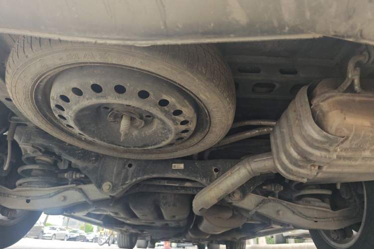 Used Buick GL8 2018 ES 28T Comfort Model China VI Standard Chassis Rear