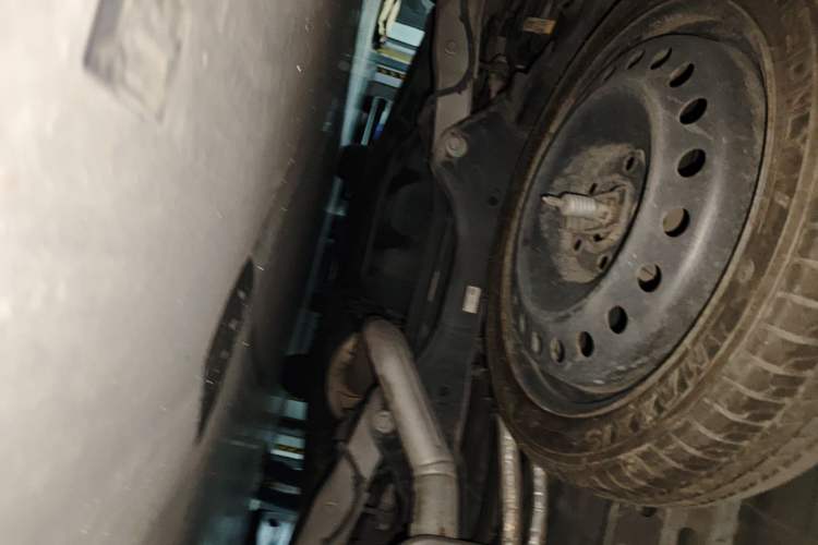 Used Buick GL8 2018 ES 28T Comfort Model China VI Standard Chassis Rear