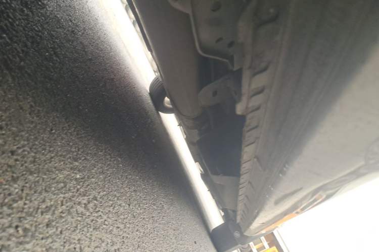 Used Buick GL8 2018 28T Comfort Model China VI Standard Chassis Rear Right