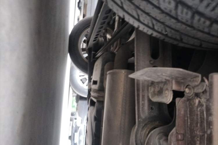 Used Buick GL8 2018 28T Prestige Version China VI Standard Chassis Rear Right