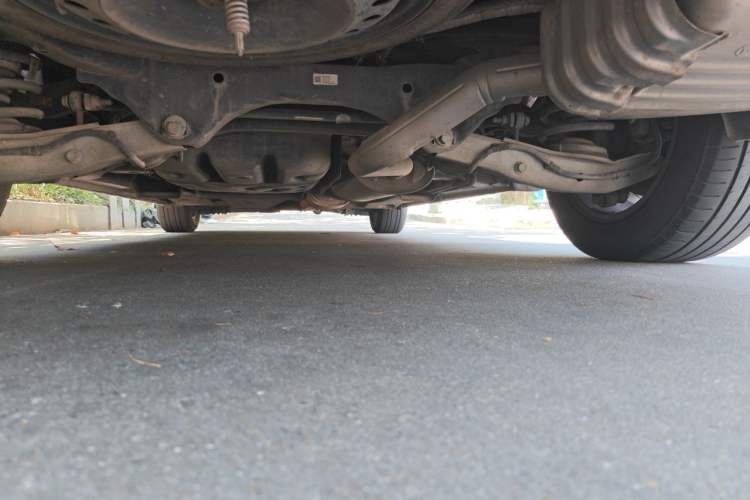 Used Buick GL8 2018 ES 28T Luxury Model China VI Standard Chassis Rear