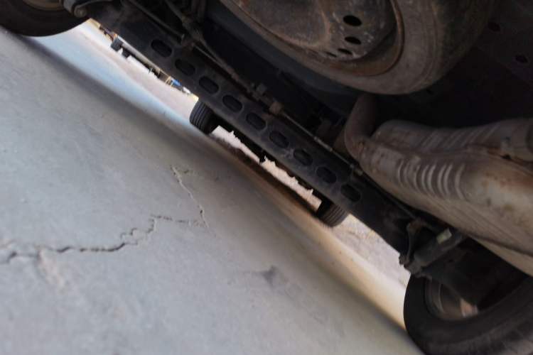 Used Buick GL8 2018 28T Comfort Model China VI Standard Chassis Rear