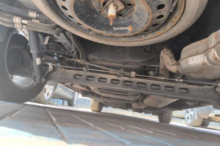 Used Buick GL8 2018 28T Luxury Model China VI Standard Chassis Rear