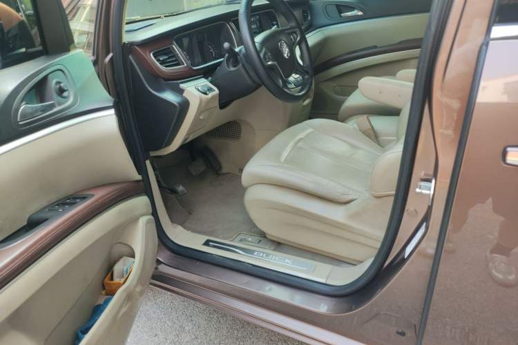 Used Buick GL8 2018 28T Prestige Version China VI Standard Driver Seat