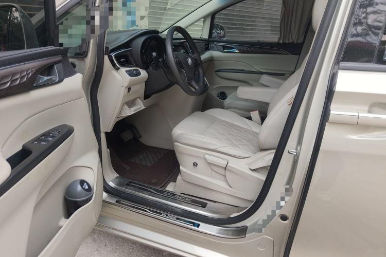 Used Buick GL8 2018 ES 28T Comfort Model China VI Standard Driver Seat