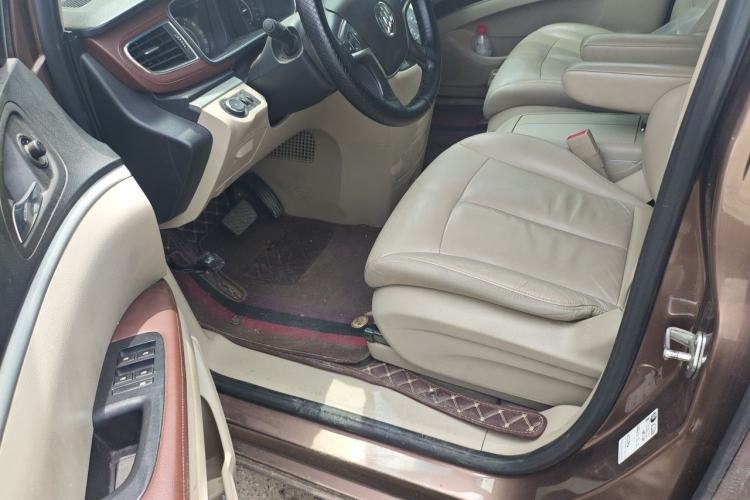 Used Buick GL8 2018 28T Luxury Model China VI Standard Driver Seat