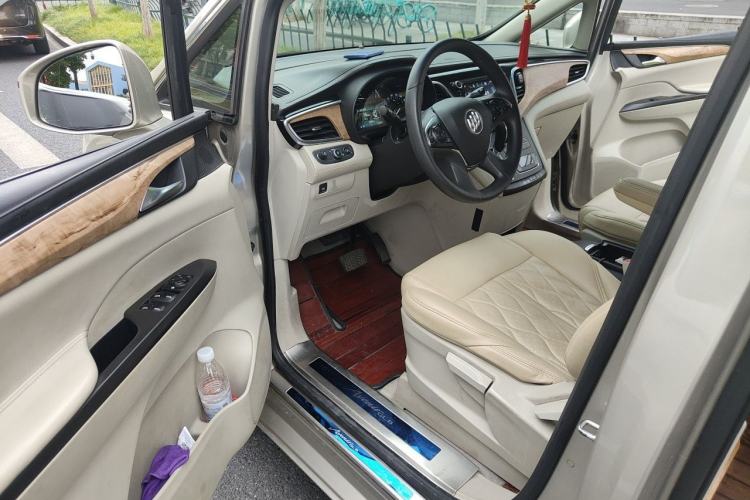Used Buick GL8 2018 ES 28T Comfort Model China VI Standard Driver Seat