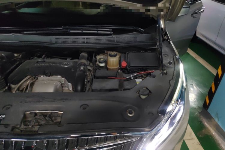 Used Buick GL8 2018 ES 28T Luxury Model China VI Standard Engine Bay Left