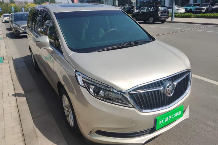 Used Buick GL8 2018 ES 28T Comfort Model China VI Standard Exterior 2