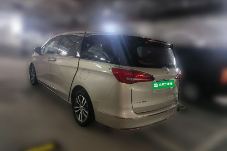 Used Buick GL8 2018 ES 28T Flagship Model China VI Standard Exterior 3