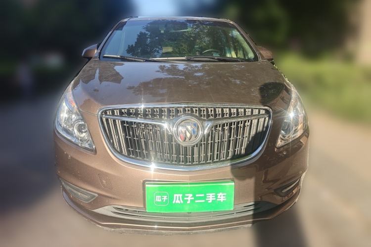Used Buick GL8 2018 28T Luxury Model China VI Standard Front