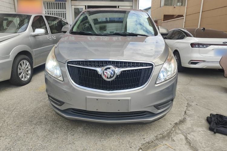 Used Buick GL8 2018 28T Luxury Model China VI Standard Front