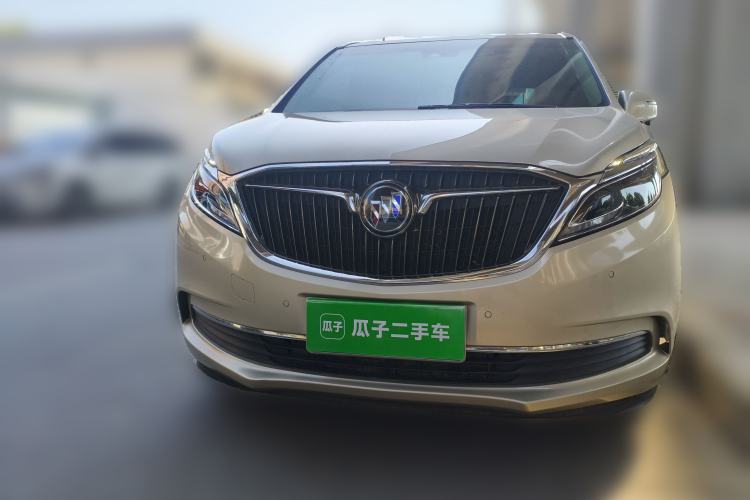 Used Buick GL8 2018 ES 28T Flagship Model China VI Standard Front