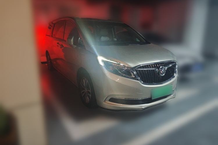 Used Buick GL8 2018 ES 28T Luxury Model China VI Standard Front Right 45 Deg