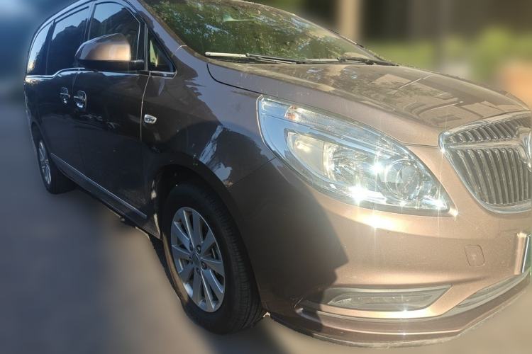 Used Buick GL8 2018 28T Luxury Model China VI Standard Front Right 45 Deg
