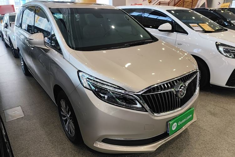 Used Buick GL8 2018 ES 28T Luxury Model China VI Standard Front Right 45 Deg