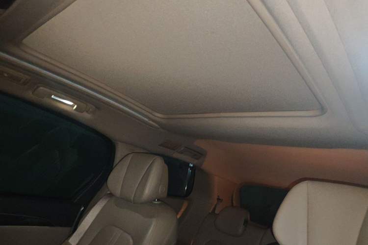 Used Buick GL8 2018 ES 28T Luxury Model China VI Standard Headliner