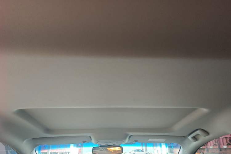 Used Buick GL8 2018 28T Comfort Model China VI Standard Headliner