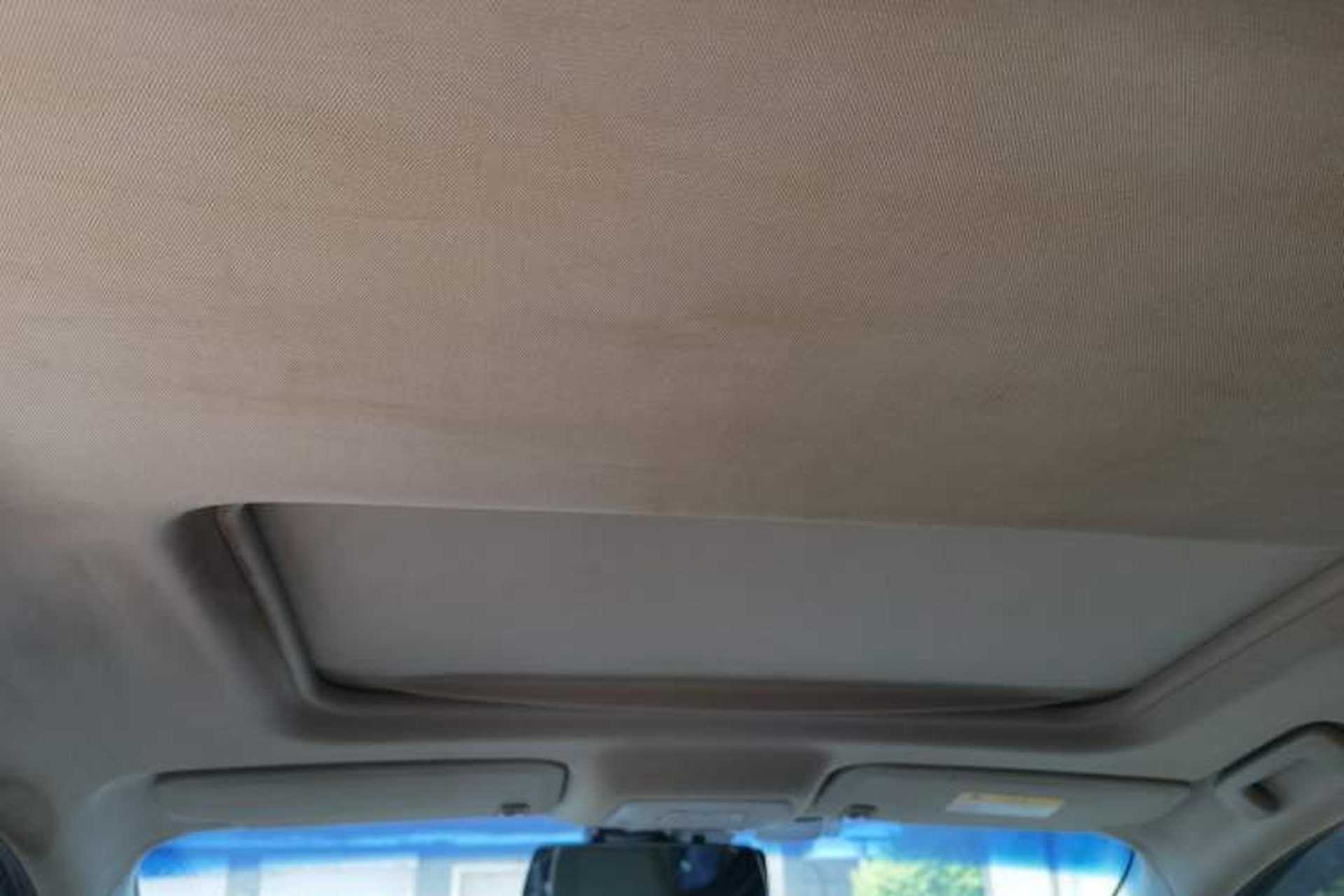 Used Buick GL8 2018 28T Prestige Version China VI Standard Headliner
