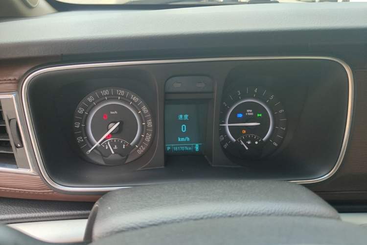 Used Buick GL8 2018 28T Luxury Model China VI Standard Instrument Cluster