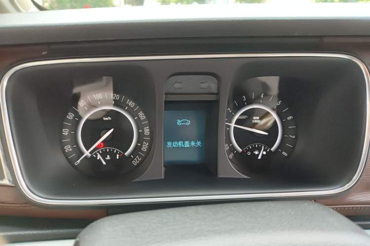 Used Buick GL8 2018 28T Comfort Model China VI Standard Instrument Cluster