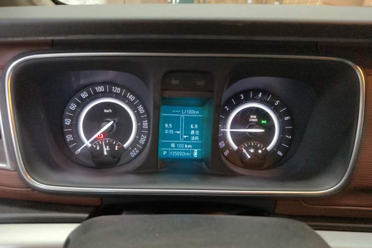 Used Buick GL8 2018 28T Luxury Model China VI Standard Instrument Cluster