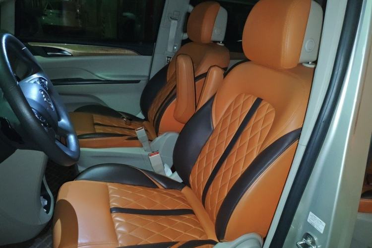 Used Buick GL8 2018 ES 28T Comfort Model China VI Standard Left Front Seat