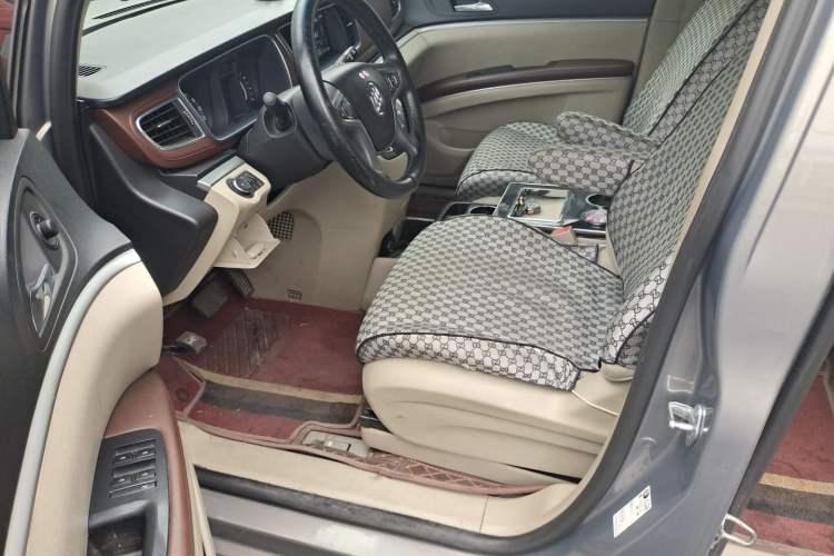 Used Buick GL8 2018 28T Comfort Model China VI Standard Left Front Seat