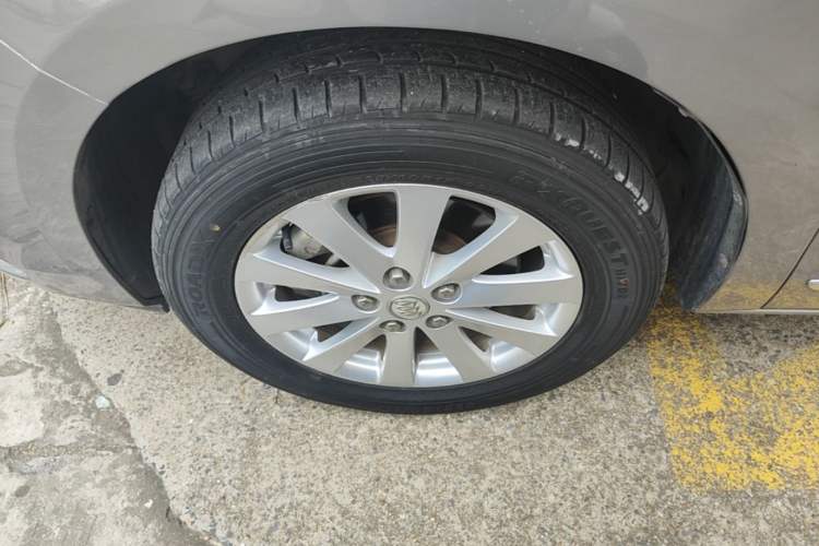 Used Buick GL8 2018 28T Luxury Model China VI Standard Left Front Wheel Hub