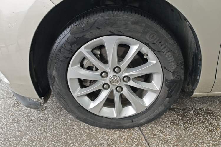 Used Buick GL8 2018 ES 28T Comfort Model China VI Standard Left Front Wheel Hub