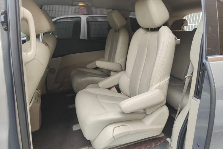 Used Buick GL8 2018 28T Luxury Model China VI Standard Left Rear Seat