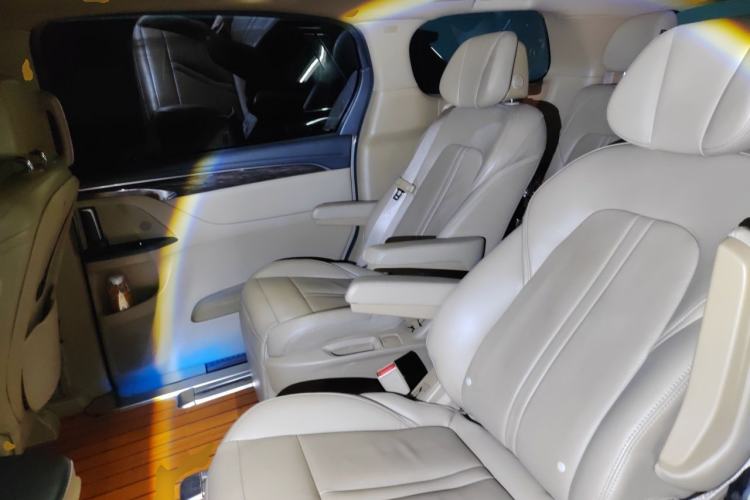 Used Buick GL8 2018 ES 28T Luxury Model China VI Standard Left Rear Seat