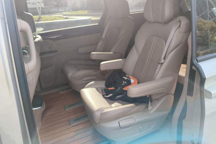 Used Buick GL8 2018 ES 28T Premium Model China VI Standard Left Rear Seat