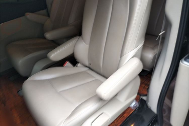 Used Buick GL8 2018 28T Prestige Version China VI Standard Left Rear Seat