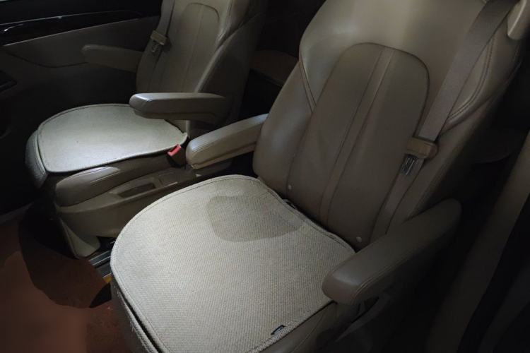 Used Buick GL8 2018 ES 28T Luxury Model China VI Standard Left Rear Seat