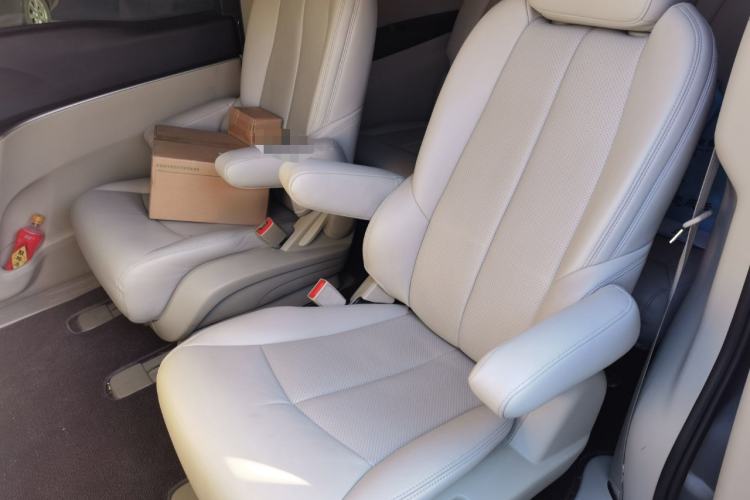 Used Buick GL8 2018 28T Comfort Model China VI Standard Left Rear Seat