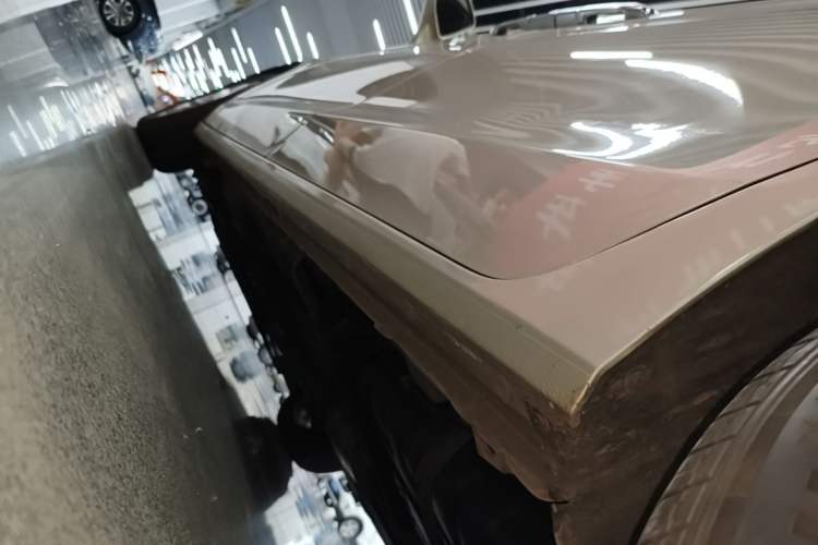 Used Buick GL8 2018 ES 28T Premium Model China VI Standard Left Side Sill