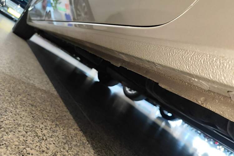 Used Buick GL8 2018 ES 28T Luxury Model China VI Standard Left Side Sill