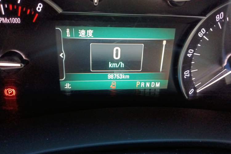 Used Buick GL8 2018 ES 28T Comfort Model China VI Standard Odometer Close Up