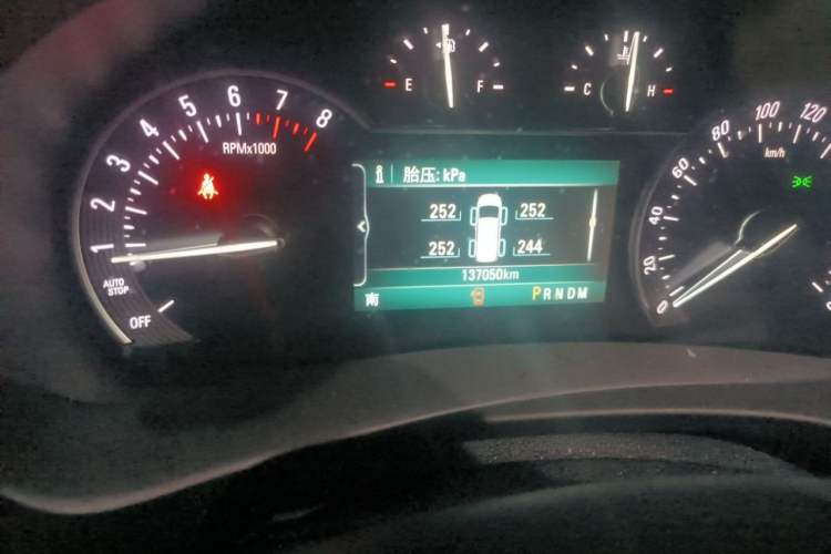 Used Buick GL8 2018 ES 28T Flagship Model China VI Standard Odometer Close Up