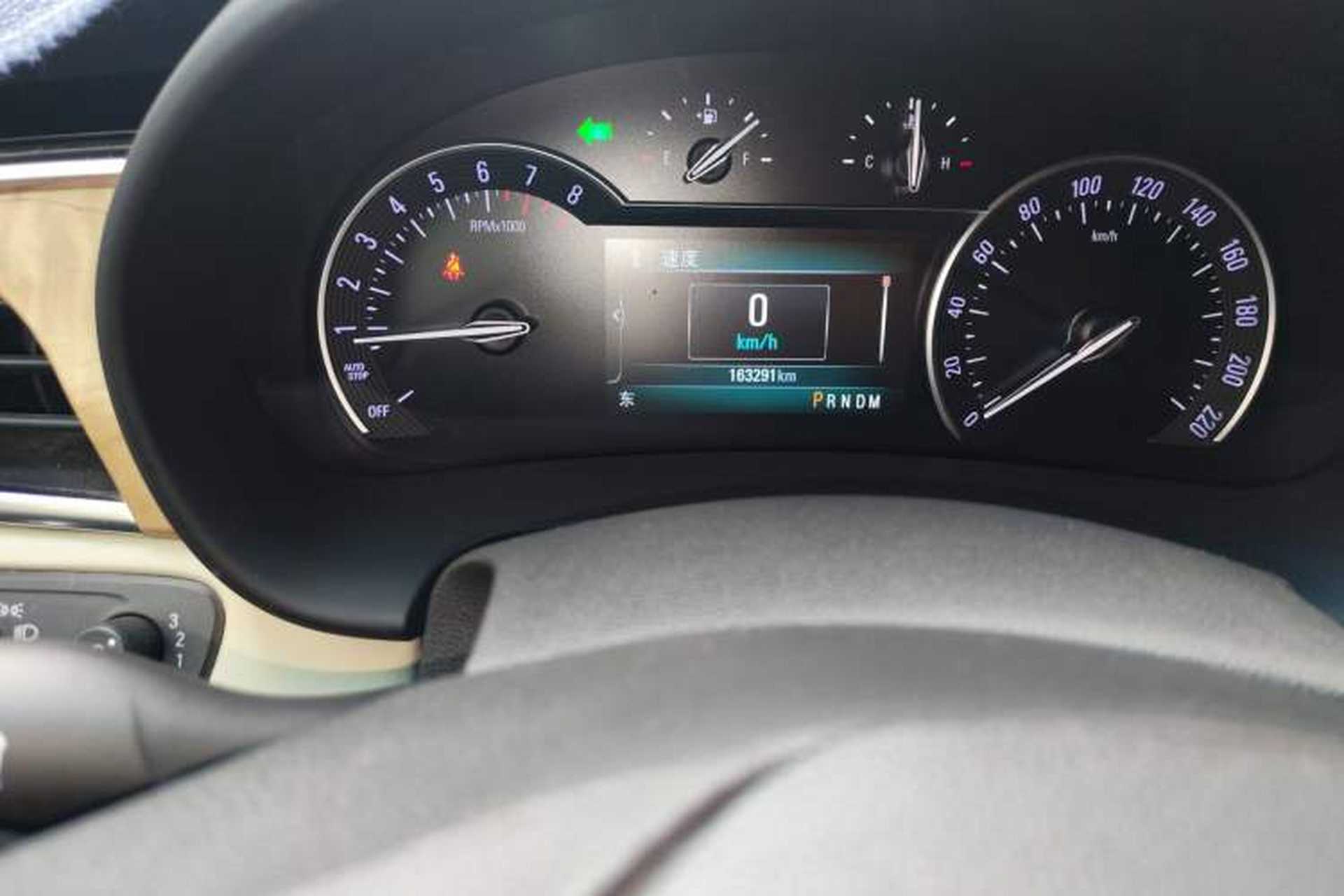 Used Buick GL8 2018 ES 28T Comfort Model China VI Standard Odometer Close Up
