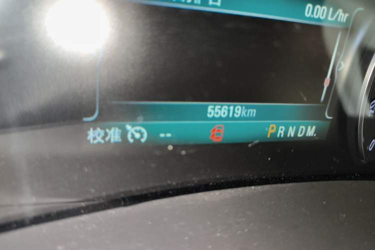 Used Buick GL8 2018 ES 28T Comfort Model China VI Standard Odometer Close Up
