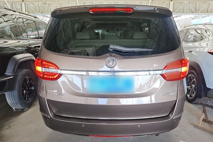 Used Buick GL8 2018 28T Luxury Model China VI Standard Rear